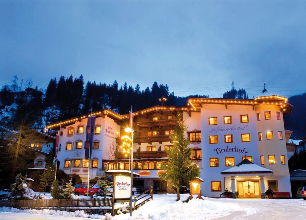 Alpenhotel Tirolerhof ゲルロス 部屋 写真